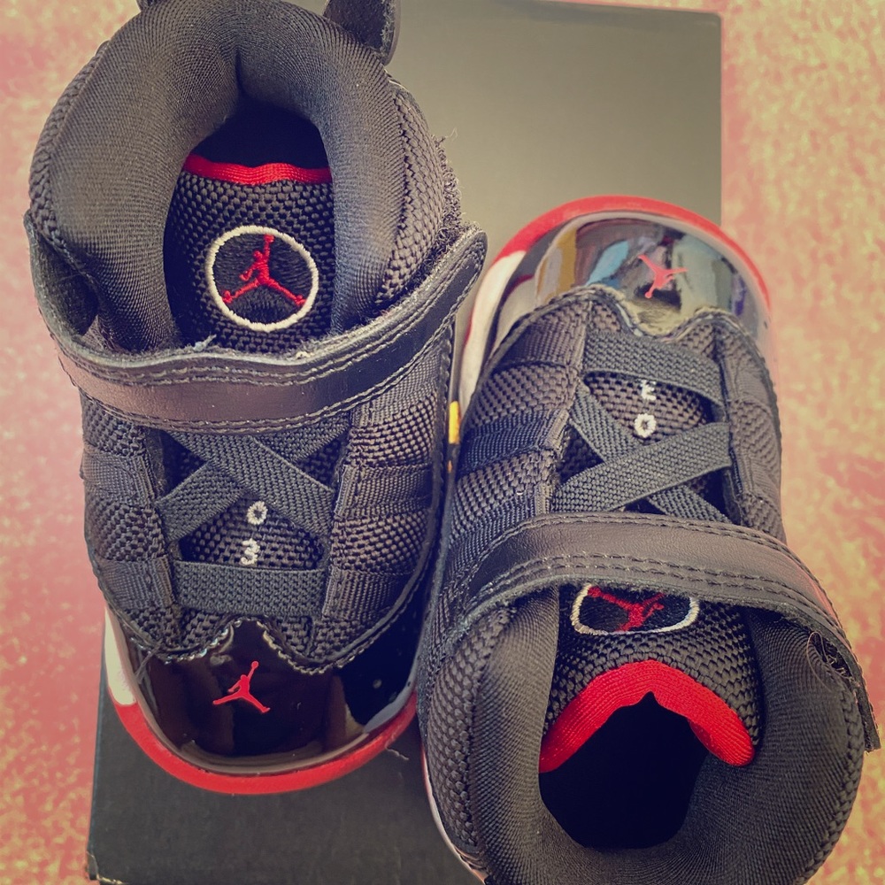 Bred 11 Jordans